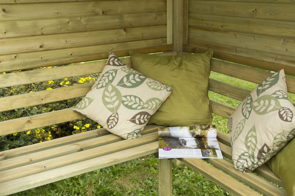 Venetian Corner Arbour