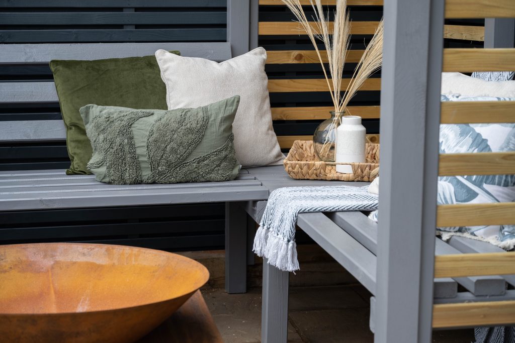 Firenze Corner Arbour