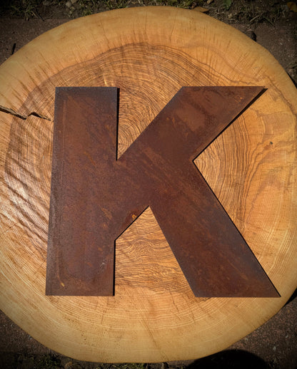 12″ Rusty Fat Font Metal Letters A–Z & 0–9