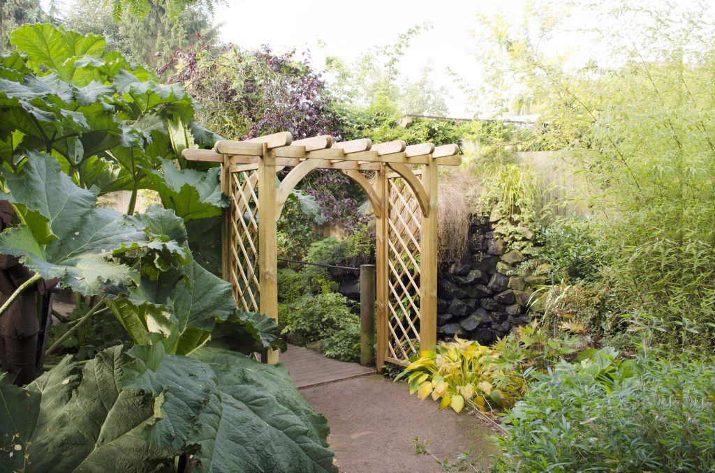 Large Ultima Pergola Arch