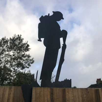 Small Metal Soldier Garden Decoration Black