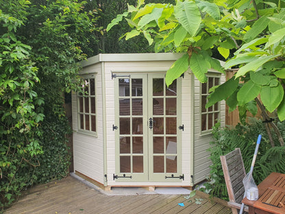 Coniston Corner Summerhouse