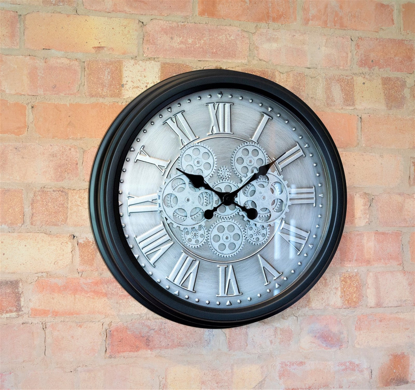 Moving Gear Clock with Roman Numerals