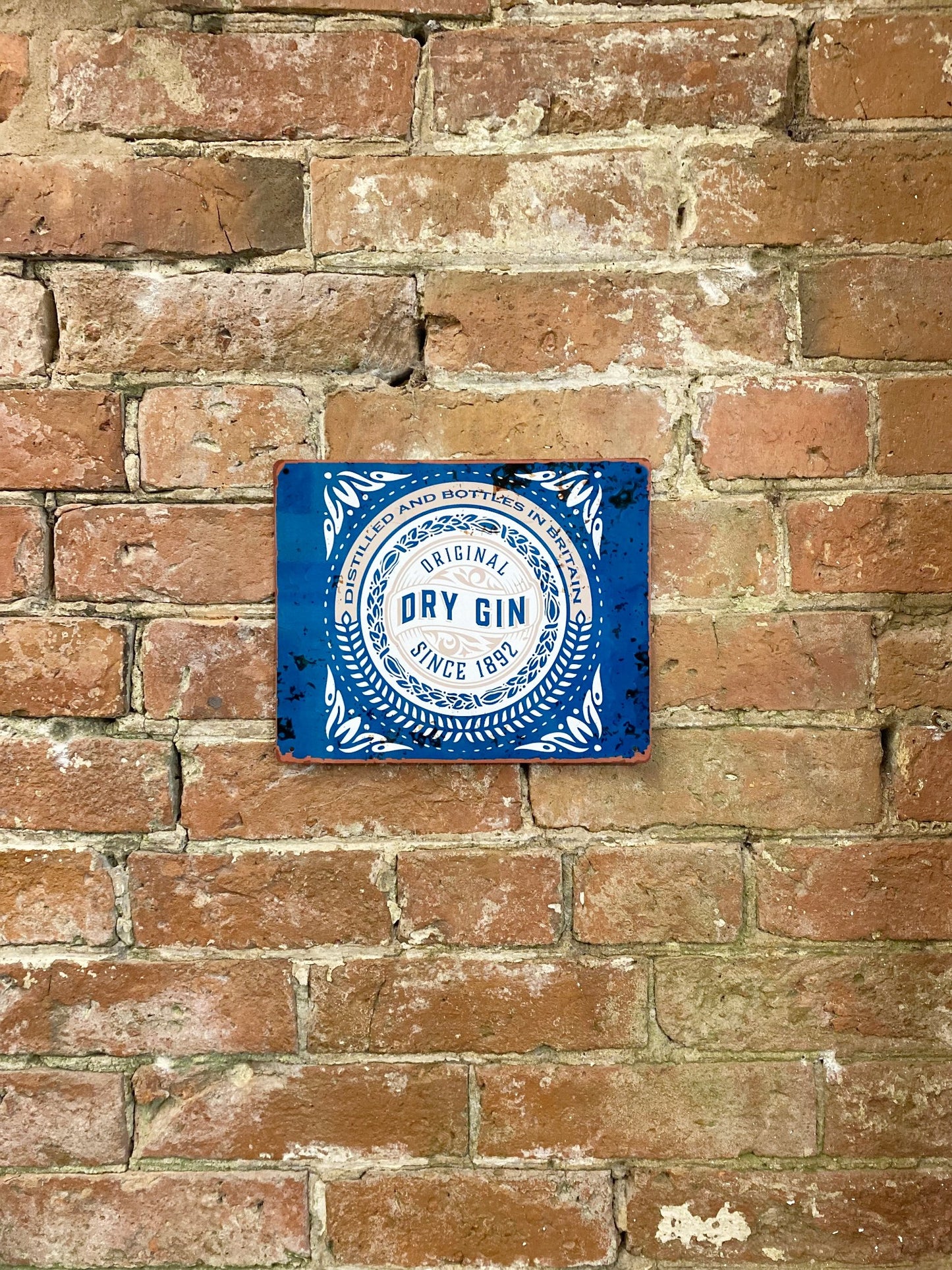 Metal Sign Plaque - Dry Gin Bar