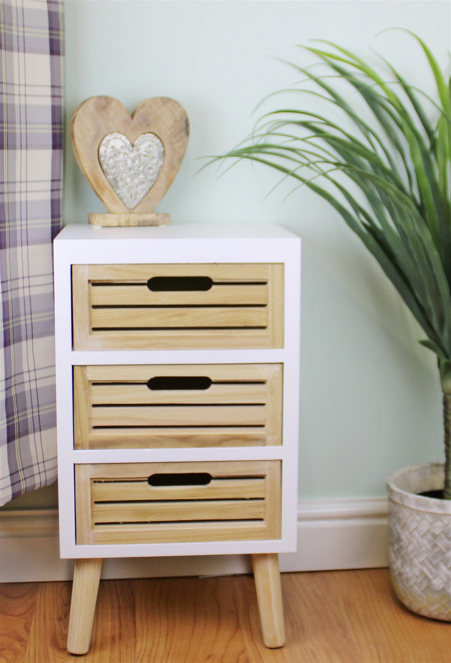 3 Drawer Unit In White With Natural Wooden Drawers With Removable Legs