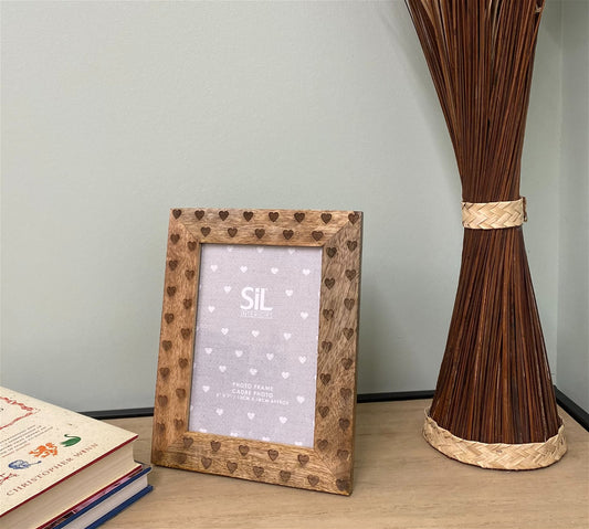 Wood 5x7" Photo Frame With Hearts
