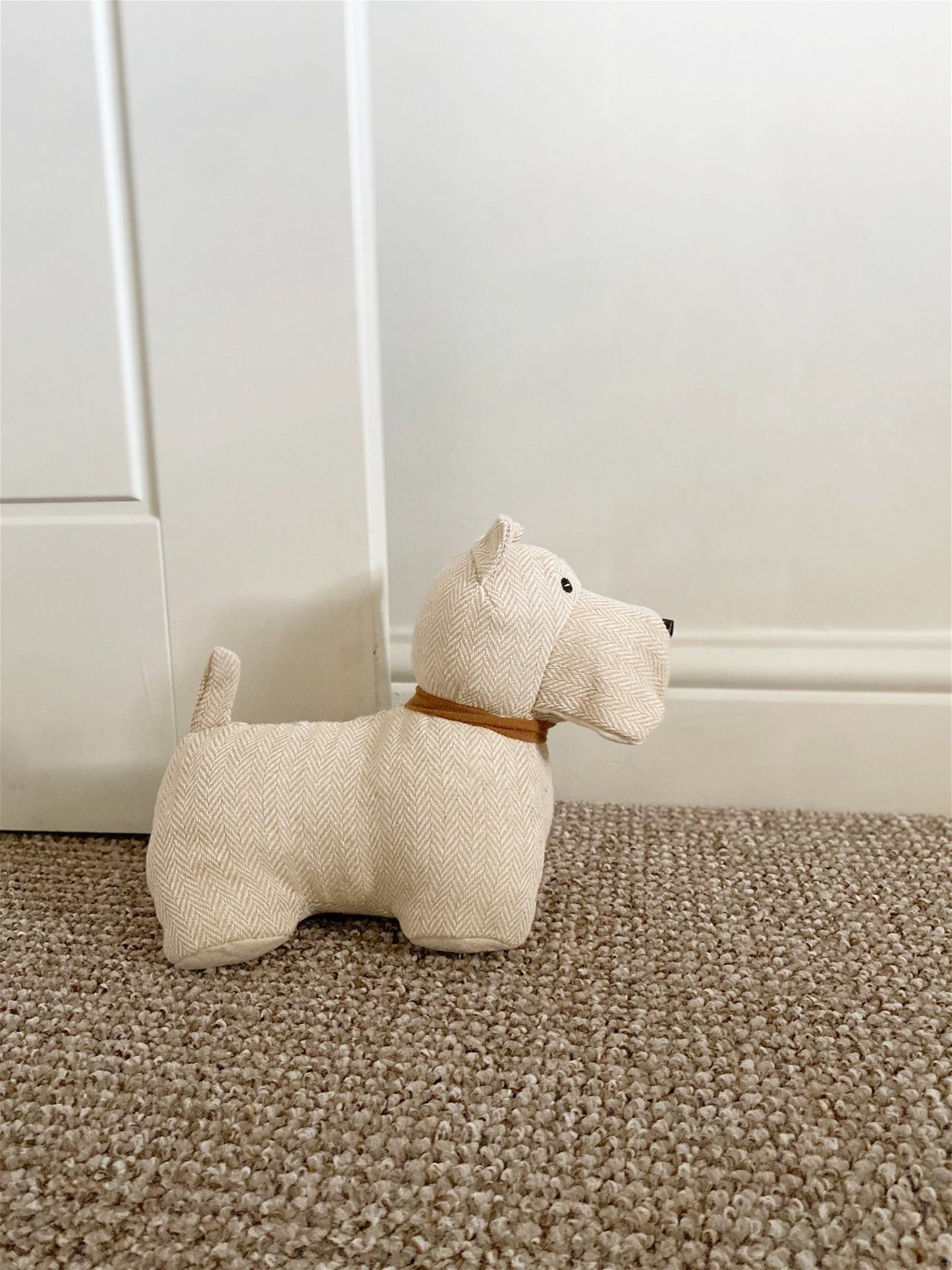 Scottish Terrier Doorstop Natural