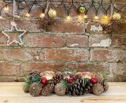 Fir Cone & Red Berry Botanical Trio Tea Light Holder