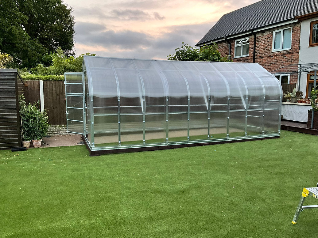 The Spade Polycarbonate Greenhouse