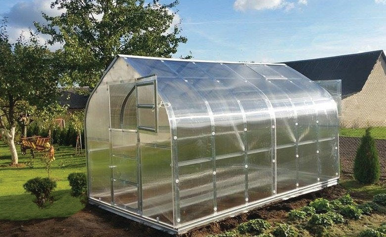 The Spade Polycarbonate Greenhouse