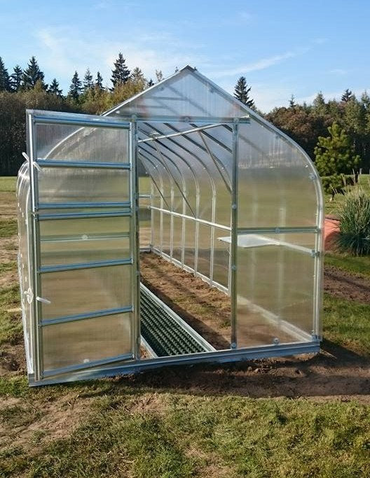 The Spade Polycarbonate Greenhouse